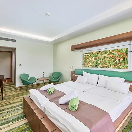 Vital Nautis Hotel Gardony